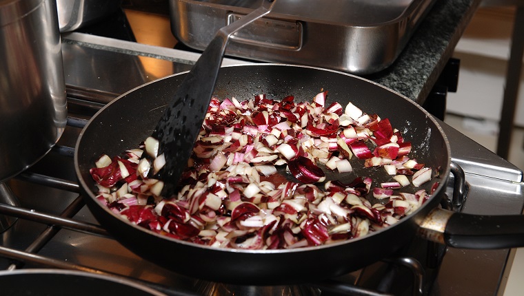 cooking onions